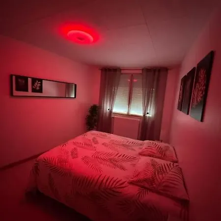 Luxury Room - Havre De Paix Avec Jacuzzi Prive Bar-le-Duc Exterior photo